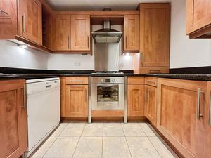 Photo 12- click for photo gallery